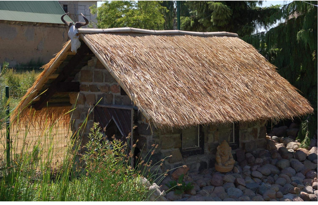 3-Thaiboo-palmetagstra-ca.145-150-cm-x-80-cm-x-40-cm-dobbelt-lag.png Palm Thatch Panel approx. 145-150 cm x 80 cm x 40 cm, Double Layer