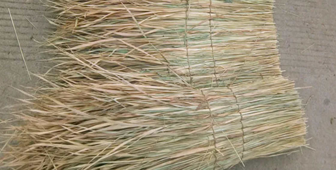 Handlavede-strataekt-palme-stratag-100-x-500-cm.png Handmade Thatched Roof, Palm Thatch 100 x 500 cm