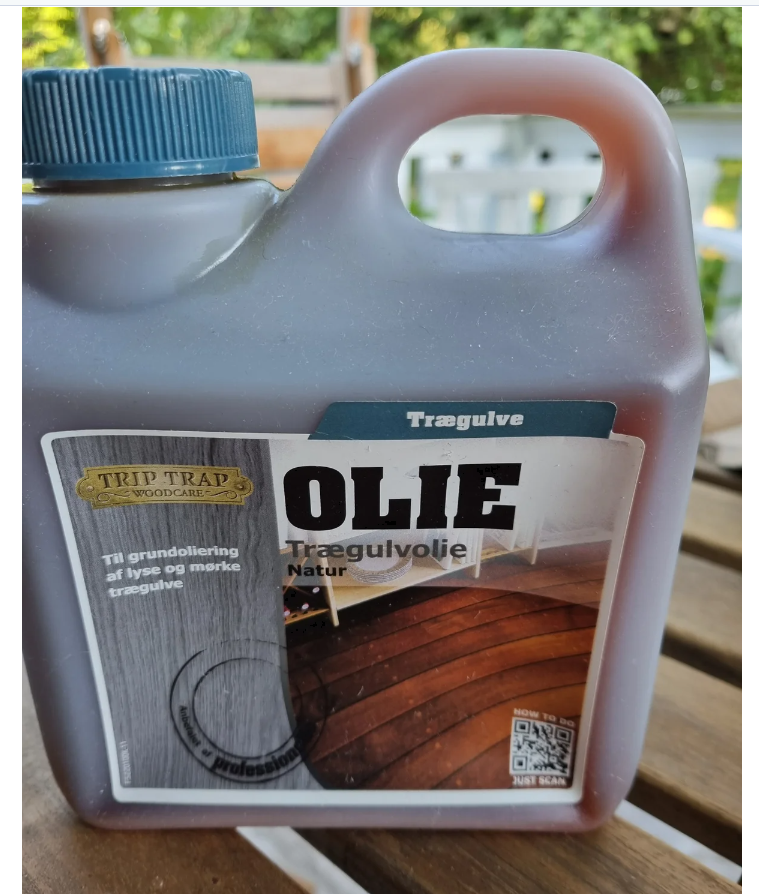 Traegulv-Olie-Natur.png Woca Floor Oil, Trip Trap, 1 Litre, Nature and Care Oil Nature 1 Litre