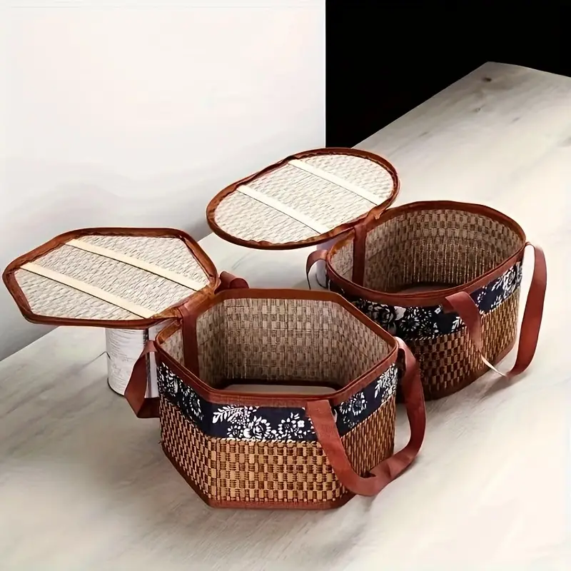 e098493c-3c52-42d8-9db7-5b1385f7c7f3.webp Reversible Woven Bamboo Storage Basket with Lid and Handle