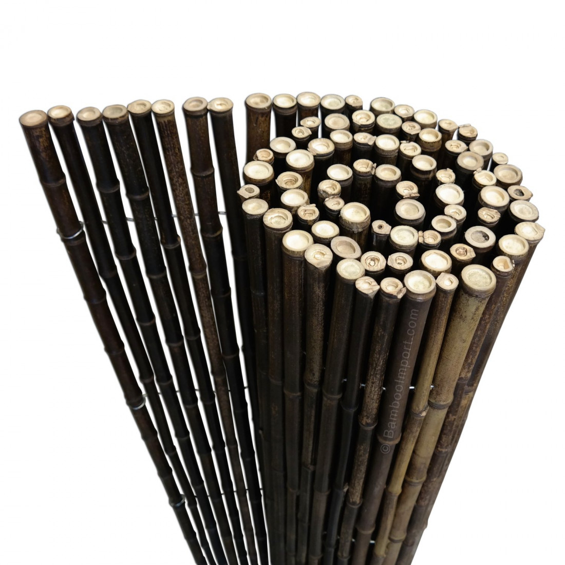 zwarte-bamboemat-op-rol-large-1100x1100-3.jpg Black Bamboo Fencing Roll 250 x 100 cm